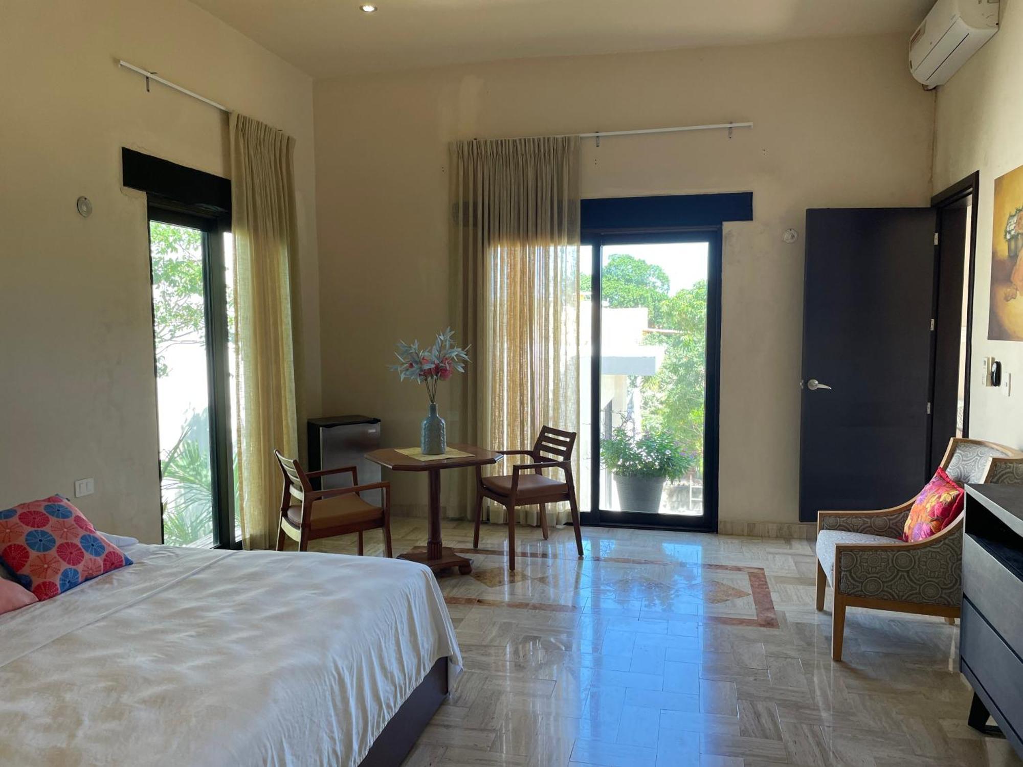 Hotel Real Escondida à Playa del Carmen Extérieur photo